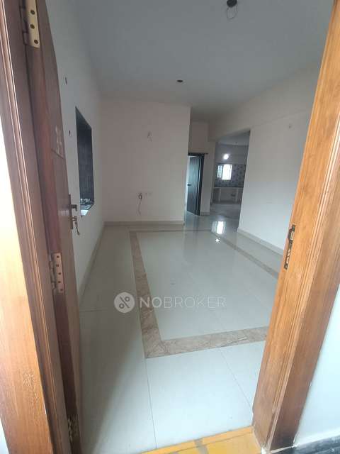 2 BHK Flat In Svln Pride For Sale  In Nizampet