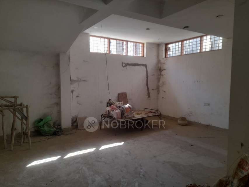 Godown/Warehouse in Sector 2, Noida for Rent 