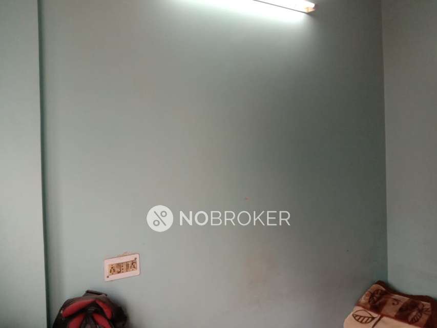 2 BHK Flat For Sale  In Laxmi Nagar