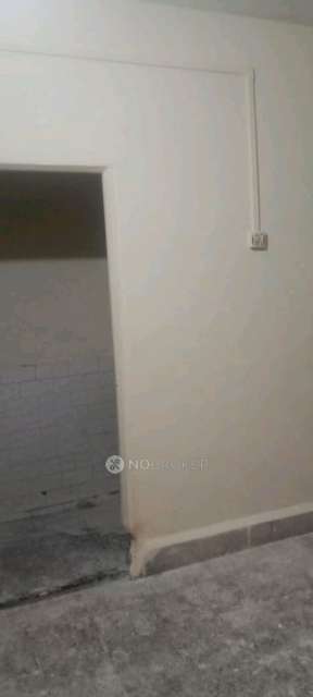 1 RK Flat In Jadhav Building for Rent  In Dhankawadi