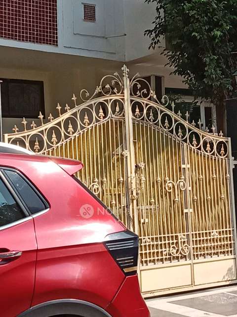 4+ BHK Flat For Sale  In Sector 38