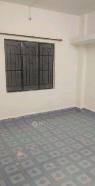 2 BHK Flat In Ganeshbaug Society For Sale  In Manik Baug