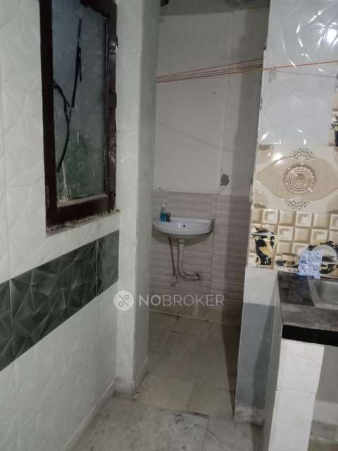 1 BHK Flat For Sale  In  Kalu Sarai