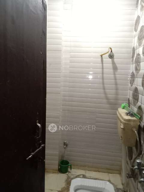 1 BHK Flat For Sale  In  Kalu Sarai