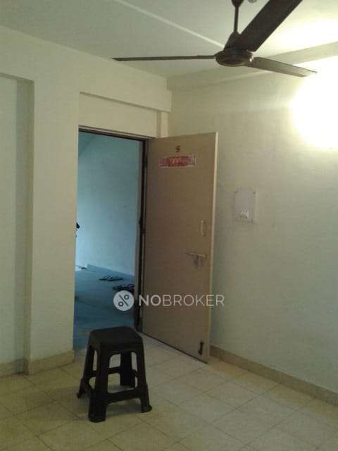 1 BHK Flat In Dda Lig Flat for Rent  In Rohini