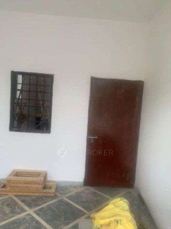 Commercial Property in Sigma Iv, Greater Noida for Rent 