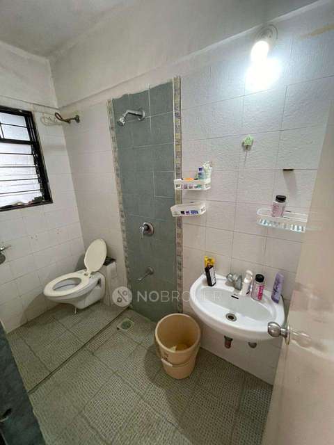 2 BHK Flat In Magarpatta City Iris for Rent  In Hadapsar