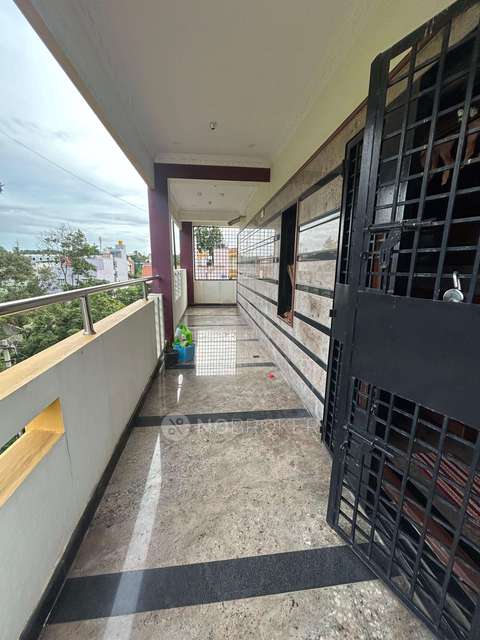 4+ BHK Flat In Standalone Building  For Sale  In Nelamangala Town