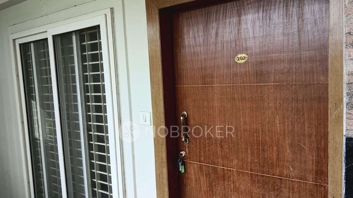 2 BHK Flat In Sml Rainbow Apartment For Sale  In J. P. Nagar