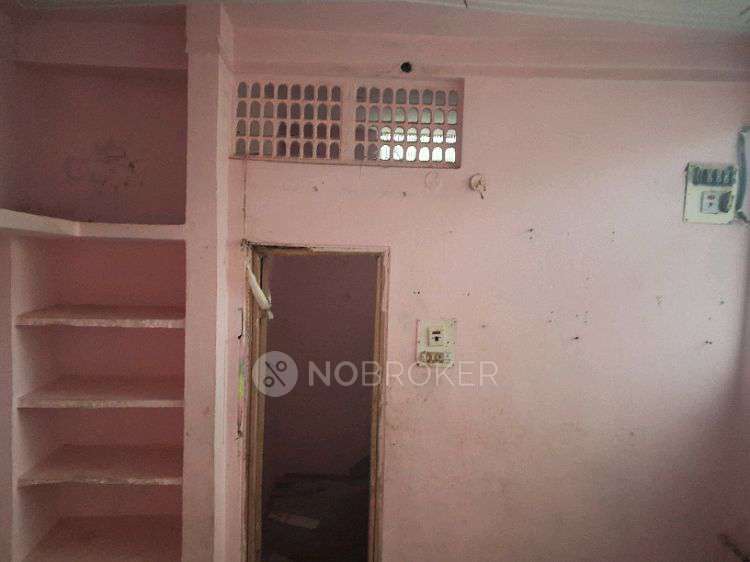 1 RK House for Rent  In Hussaini Alam