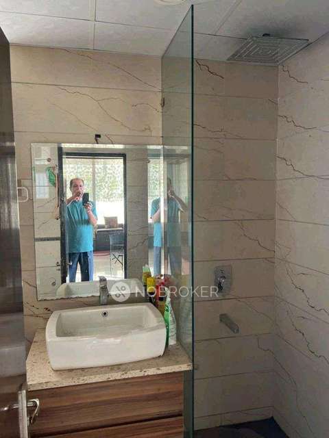 3 BHK Flat In Amrapali Village For Sale  In  Indirapuram