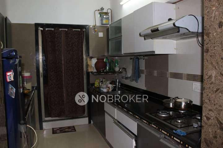 2 BHK Flat In Regency Towers  For Sale  In Thane West