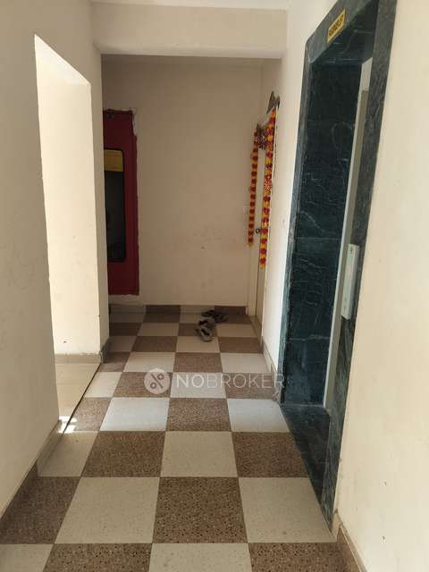 2 BHK Flat In Green Court For Sale  In Sector 90