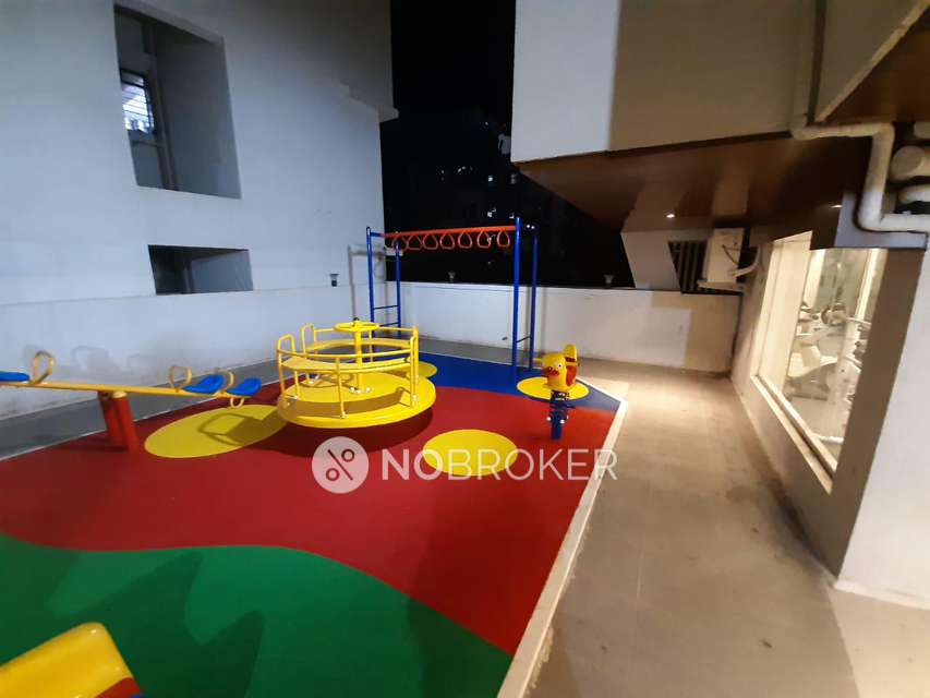 2 BHK Flat In Ashtha Heights For Sale  In Goregaon West