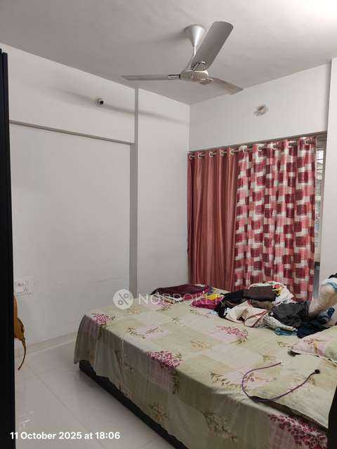 2 BHK Flat In Ashtha Heights For Sale  In Goregaon West