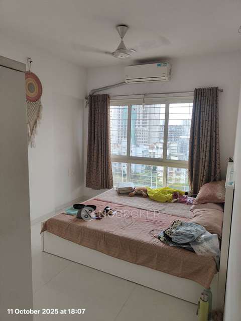 2 BHK Flat In Ashtha Heights For Sale  In Goregaon West
