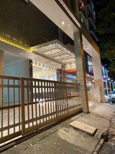 2 BHK Flat In Ashtha Heights For Sale  In Goregaon West