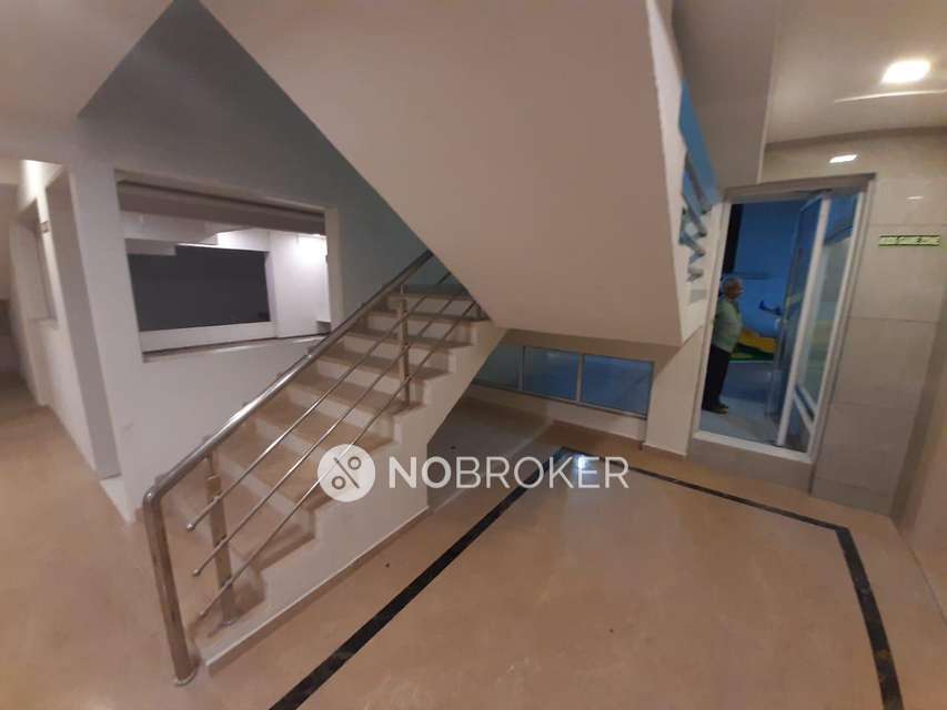 2 BHK Flat In Ashtha Heights For Sale  In Goregaon West