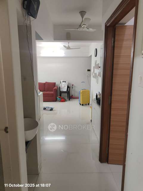 2 BHK Flat In Ashtha Heights For Sale  In Goregaon West