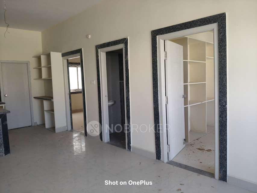 2 BHK Flat In Sterling Silver Heights, Adjacent To Orr Service Road For Sale  In Mallampet