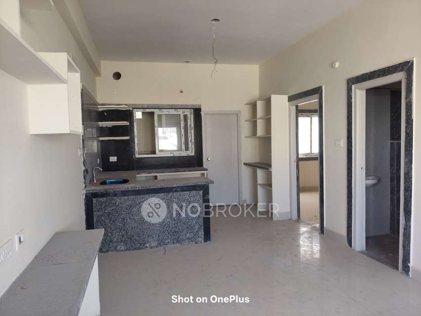 2 BHK Flat In Sterling Silver Heights, Adjacent To Orr Service Road For Sale  In Mallampet