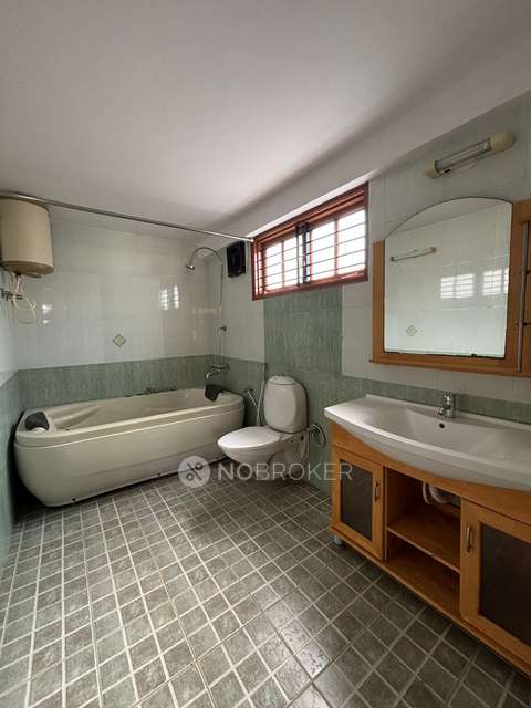 4+ BHK House For Sale  In Rajanna Layout