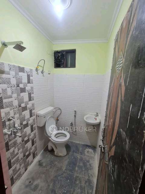 2 BHK Flat In House For Sale  In Rajpur Khurd, Chhatarpur