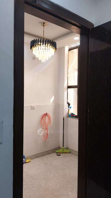 3 BHK Flat In Builder Floor  For Sale  In Uttam Nagar