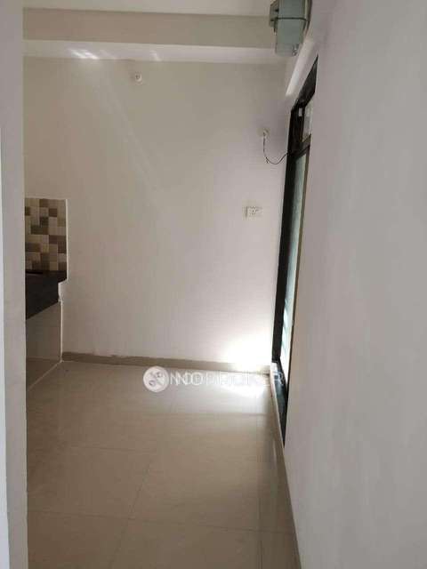 2 BHK Flat In Pratik Regalia Chs For Sale  In Ulwe