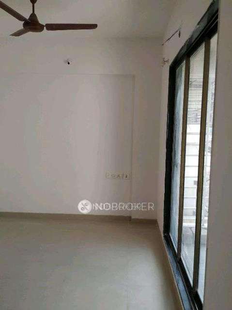 2 BHK Flat In Pratik Regalia Chs For Sale  In Ulwe