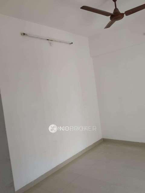 2 BHK Flat In Pratik Regalia Chs For Sale  In Ulwe