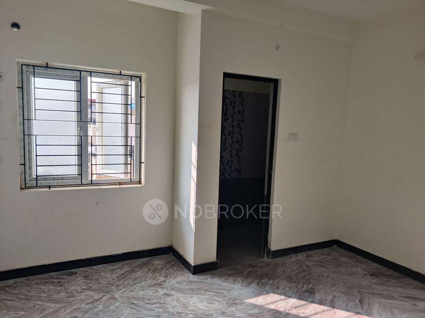 2 BHK Flat In Mylai C. Periasamy Flats For Sale  In Triplicane