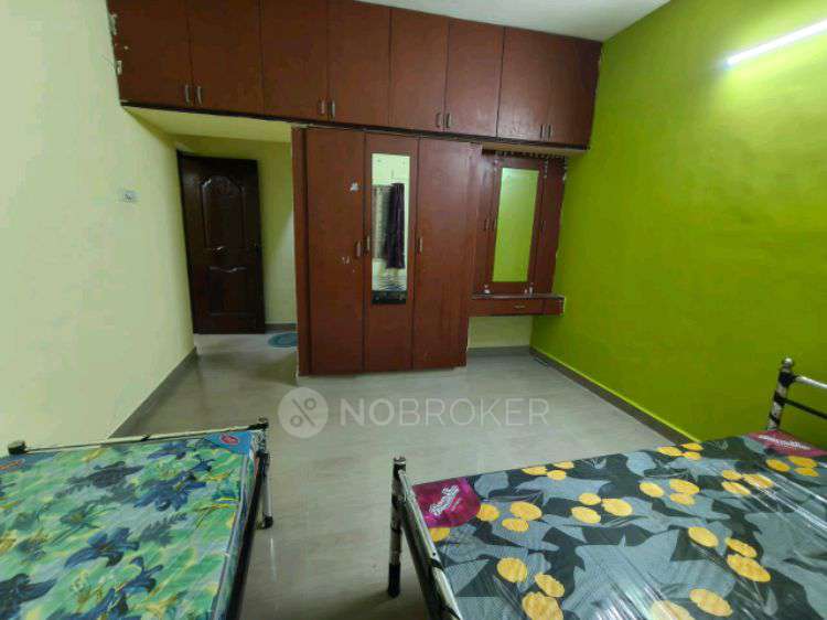 PG for Girls in Dhandeeswaram Nagar, Velachery