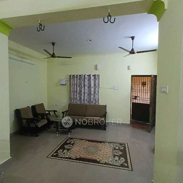 PG for Girls in Dhandeeswaram Nagar, Velachery