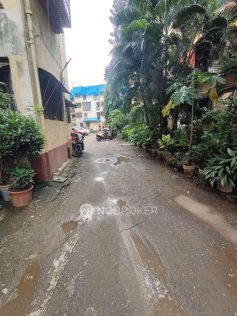 2 BHK Flat In Dadlaini Park Chs  For Sale  In Thane West Balkum