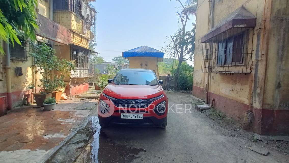 2 BHK Flat In Dadlaini Park Chs  For Sale  In Thane West Balkum