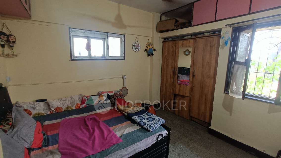 2 BHK Flat In Dadlaini Park Chs  For Sale  In Thane West Balkum