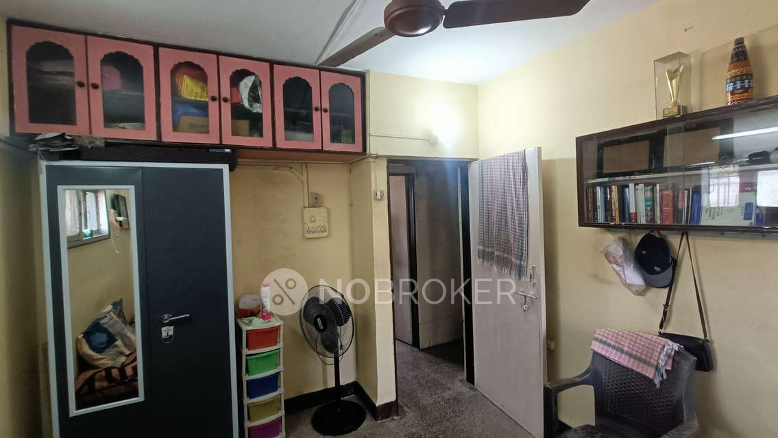 2 BHK Flat In Dadlaini Park Chs  For Sale  In Thane West Balkum