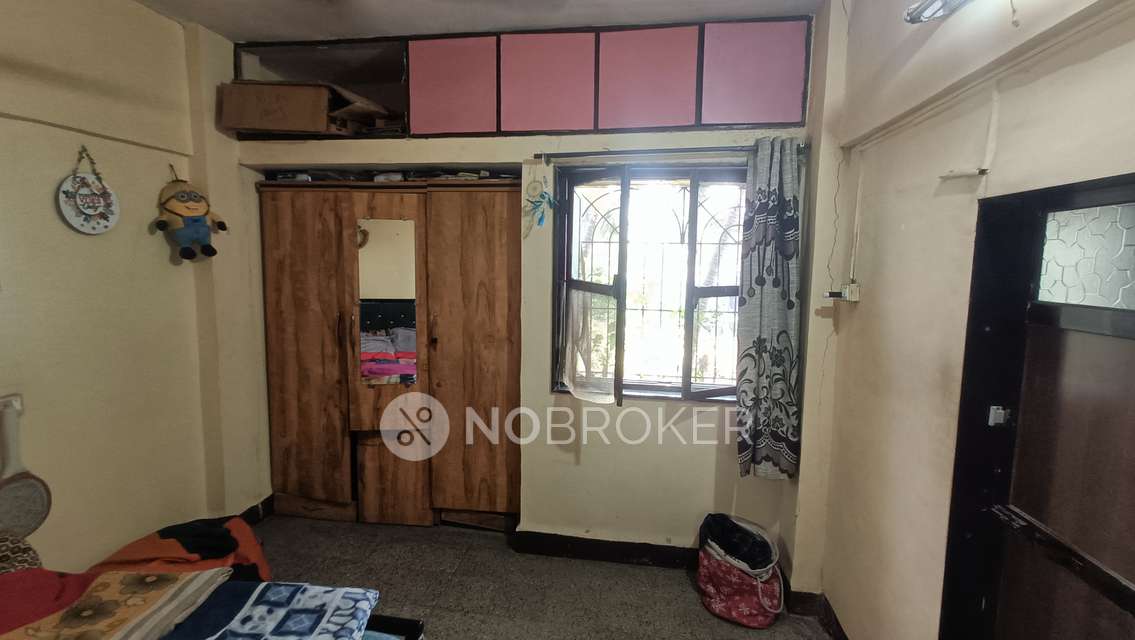 2 BHK Flat In Dadlaini Park Chs  For Sale  In Thane West Balkum