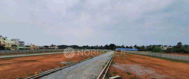 Plot For Sale  In Oraiyan Radhakrishna City  In Anekal