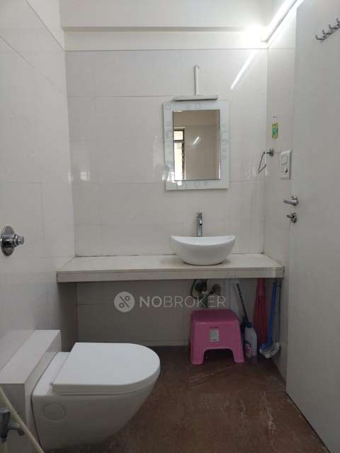 2 BHK Flat In Hk Orchid Residences For Sale  In Andheri West