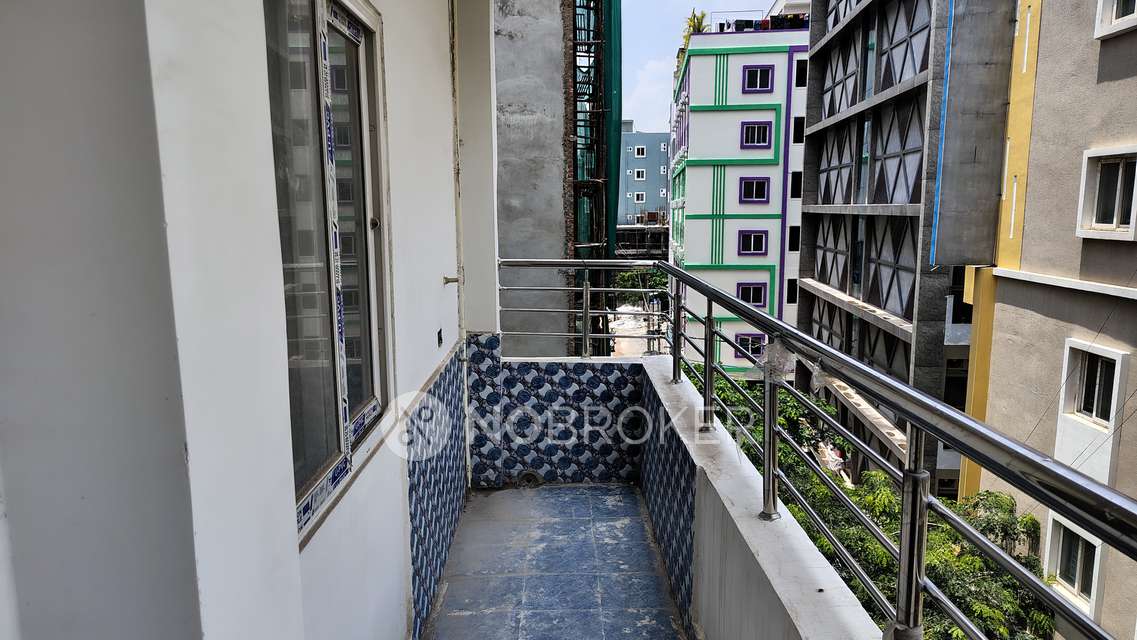 1 BHK Flat In Lotus Residency For Sale  In Madhapur