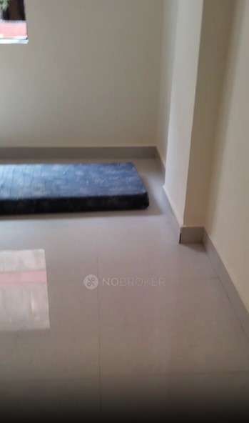 PG for Girls in Versova Village Fish Market