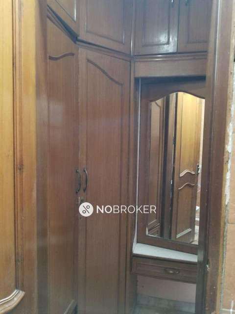 4 BHK Flat In Apartment For Sale  In Rajouri Garden