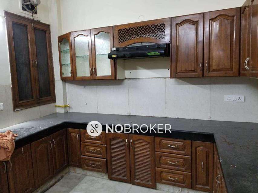 4 BHK Flat In Apartment For Sale  In Rajouri Garden
