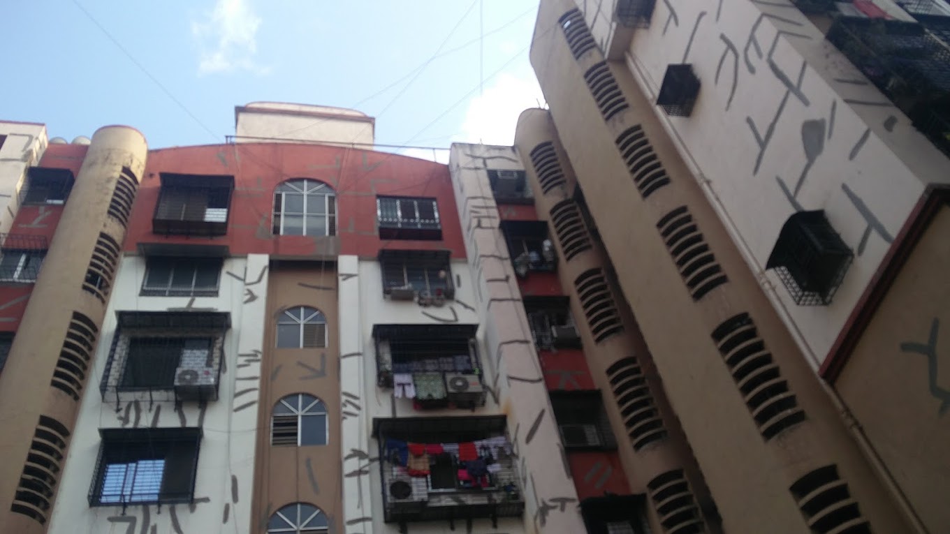Gokul Paradise, Kandivali East