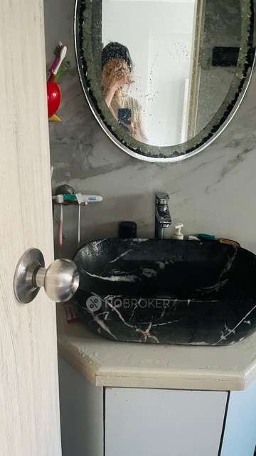 2 BHK Flat For Sale  In Vandana Chs