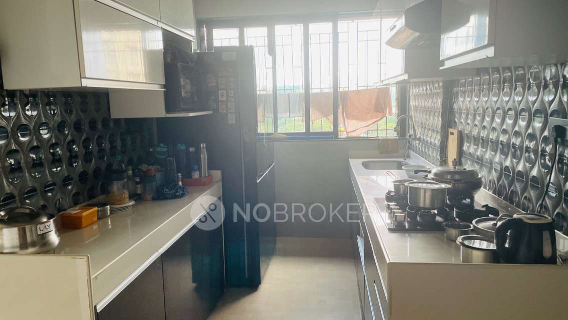 2 BHK Flat For Sale  In Vandana Chs