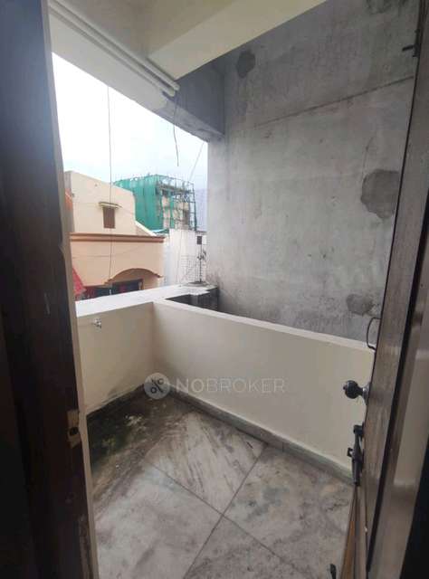 2 BHK Flat In Chabbra&#39;s Mansion For Sale  In 16-9-32, Ranibagh, Dhobi Galli, Old Malakpet, Hyderabad, Telangana 500036, India