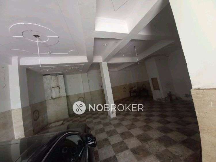 Godown/Warehouse in Sector 53, Noida for sale 